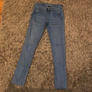 Light Skinny Jeans